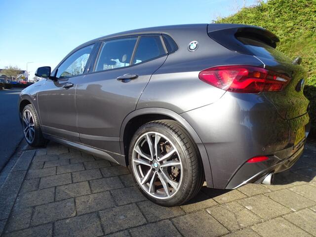 BMW X2 XDRIVE25E Executive Automaat-Carplay-Cruise-Pdc-verw stl-Pdc-Blth