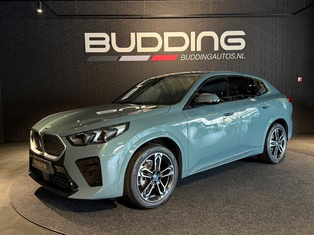 BMW X2 iX2 eDrive20 67 kWh | M-sport | Camera |