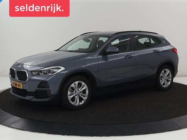BMW X2 xDrive25e High Executive | Head-Up | Leder | Sportstoelen | Stoelverwarming | Park Assist | Navigatie | Full LED | Climate control | Bluetooth | Cruise control | Individual Storm Bay Metallic
