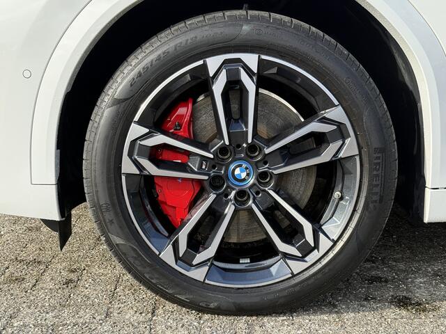 BMW X2 iX2 eDrive20 | M-Sport Pro | 19'' | Panorama | Driv. Ass. Prof. | Head-Up | Stoelverw. | Getint Glas | Comfort Access