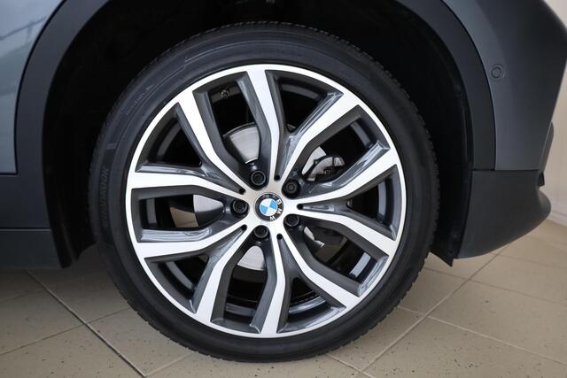 BMW X2 sDrive18i High Executive Cruise Controle | Elektrisch bedienbare achterklep | Stoelverwarming |