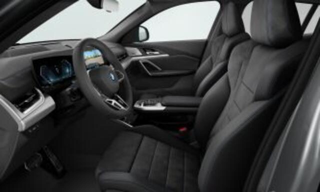 BMW X2 iX2 eDrive20 M-Sport Pro - Pano - Memoryzetel - Driving Ass Prof