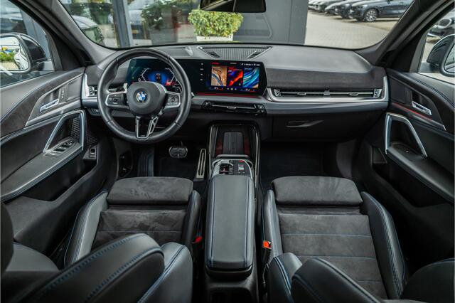 BMW X2 sDrive20i - M Sport | 360 Camera | Alcantara | Keyless