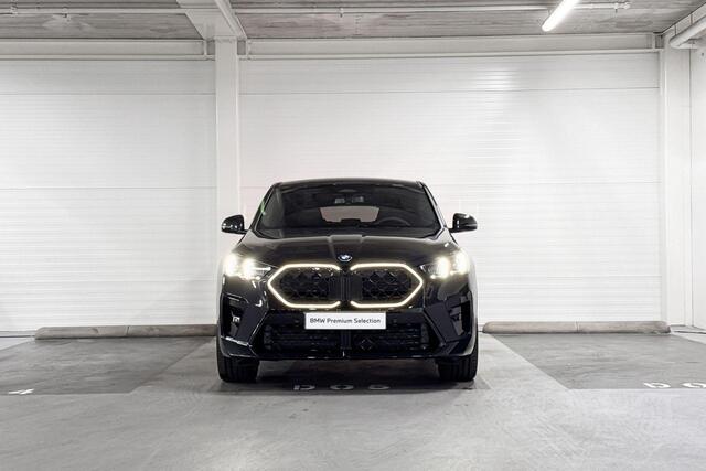 BMW X2 sDrive20i | M-Sport Pro | Innovation Pack | Driving Assistant Plus | Parking Assistant Plus | Comfort Access | Stuurwielverwarming | Head-Up Display | Stoelverwarming | Huisselectie