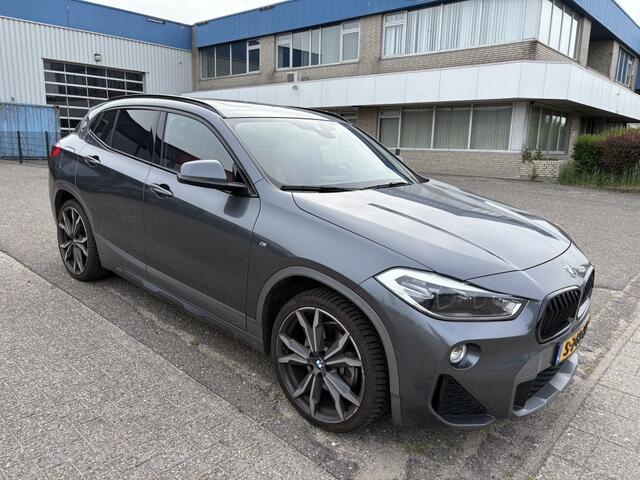 BMW X2 sDrive20i High Executive | Panodak | Leer | Trekhaak | Automaat