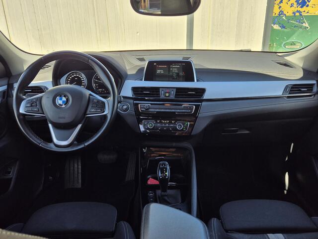 BMW X2 sDrive18i High Executive TREKHAAK!