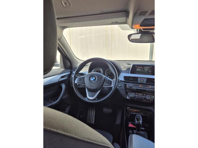 BMW X2 sDrive18i High Executive TREKHAAK!