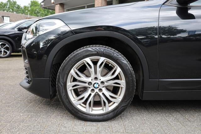 BMW X2 1.8i sDrive Lefhebber Edition STOELVERW. ELEC-KLEP CRUISE CLIMA NAVI 2XPDC 18''LMV NETTE AUTO!
