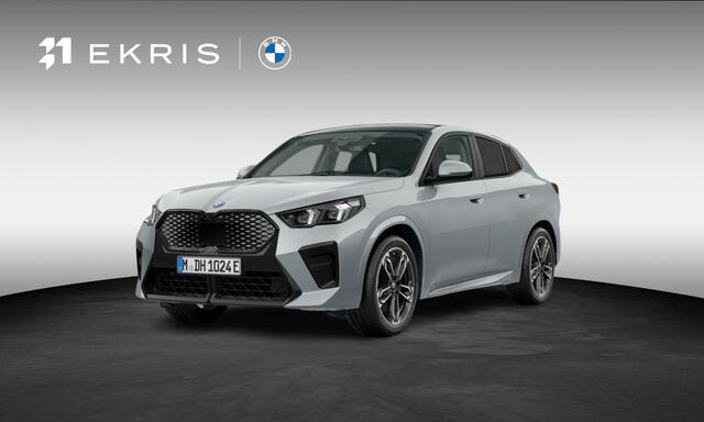 BMW X2 iX2 eDrive20 67 kWh | M-Sport Pro | Comfort Access | Massage | Elektrisch bediende stoel | Panoramadak | Premium Pack | Comfort Pack |