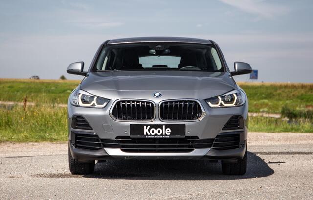 BMW X2 xDrive25e Executive CAMERA / LEDER / PLUG IN HYBRID / STOELVERWARMING / DEALER ONDERHOUDEN