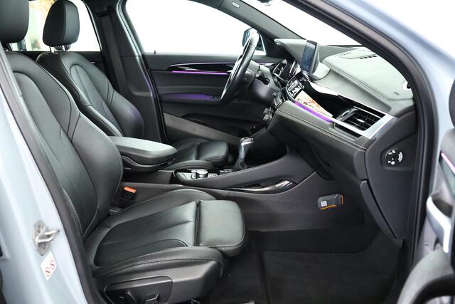 BMW X2 xDrive25e M-Sport / Opendak / Pilot assist / Memory / HUD