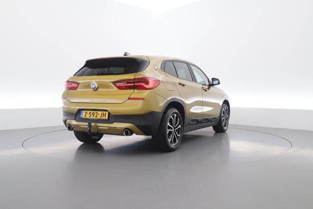 BMW X2 sDrive20i | Navi | Stoelverw. | Elek. Achterklep | Afn. Trekhaak | All Seasons