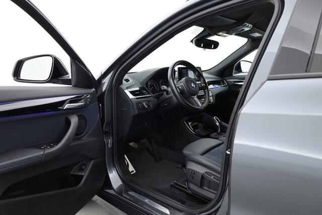BMW X2 xDrive20i M sport | High Executive | Rijklaar!! | HUD | Cruise | Navi + Apple CarPlay | Camera | Stoelverw. | Elek. Achterklep