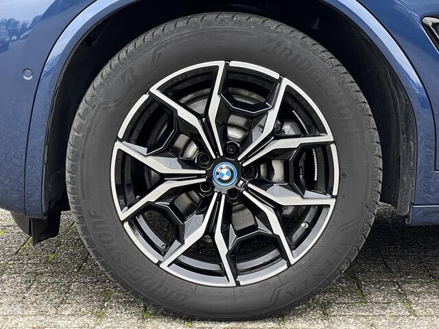 BMW X3 xDrive30e | M-Sport | Panorama | Harman/kardon | Elek. stoelverst. | Getint glas