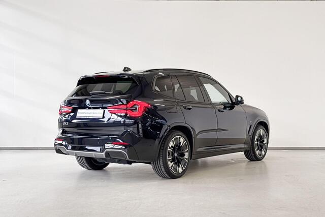 BMW X3 iX3 High Executive Edition Shadow Line Pack - Beschikbaar vanaf: Juli 2025