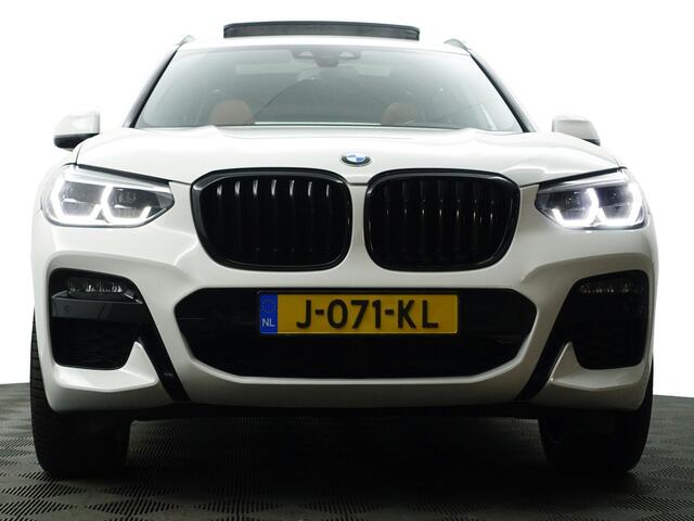 BMW X3 xDrive30e eDrive M Sport Edition Aut- Carbonafwerking, Sfeerverlichting, Panoramadak, Standkachel, Individual Sport Leder