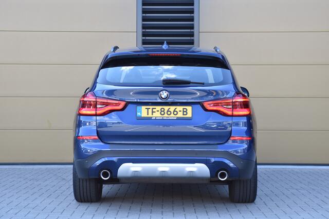 BMW X3 xDrive20i High Executive * X line * Head-up * Harman Kardon * Panorama dak * Sfeerverlichting * LED *