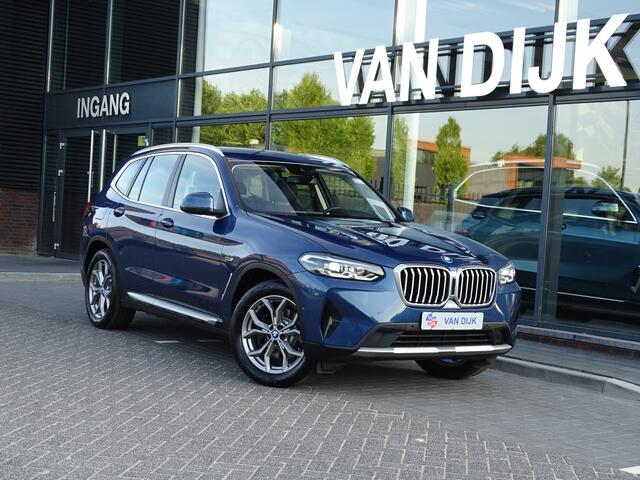 BMW X3 xDrive30e Executive Elek.Trekhaak HiFi Cockpit-Plus Sportstoelen Led PDC 19" LM Velgen