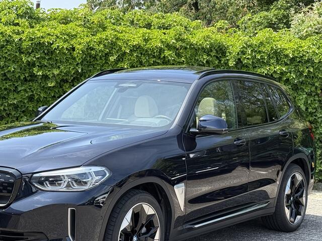 BMW X3 iX3 High Exe | Panorama | Harman/kardon | Co Pilot | 20" | Head up | Gesture control