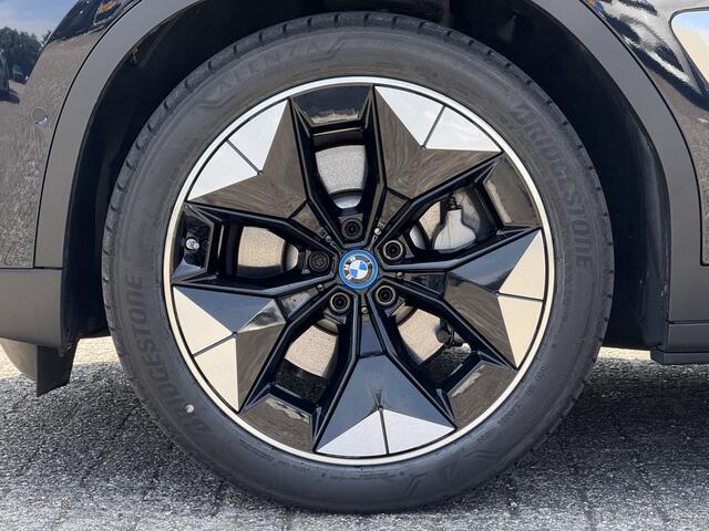 BMW X3 iX3 High Exe | Panorama | Harman/kardon | Co Pilot | 20" | Head up | Gesture control