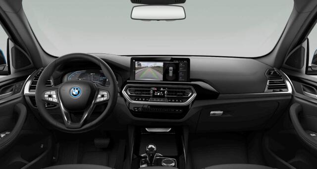 BMW X3 xDrive30e High Executive Trekhaak - Panoramadak - Parking/Driving Assistant - Comfort Access - Head up - Hifi - Elektrisch verwarmde/verstelbare stoelen - Ambiance verlichting - Geluiddempende zijruiten -