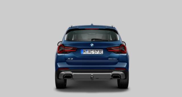 BMW X3 xDrive30e High Executive Trekhaak - Panoramadak - Parking/Driving Assistant - Comfort Access - Head up - Hifi - Elektrisch verwarmde/verstelbare stoelen - Ambiance verlichting - Geluiddempende zijruiten -