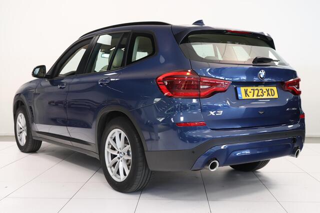 BMW X3 xDrive30e High Executive | Leder | 360 Camera | Electr stoelen | Head up display | Climate Control | Navigatie |
