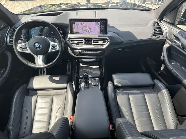 BMW X3 xDrive30e M Sport Pano-Dak | M Stoelen | Adapt. Cruise | HUD | Memory | Keyless