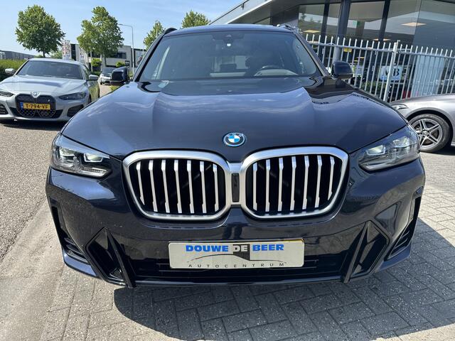 BMW X3 xDrive30e M Sport Pano-Dak | M Stoelen | Adapt. Cruise | HUD | Memory | Keyless