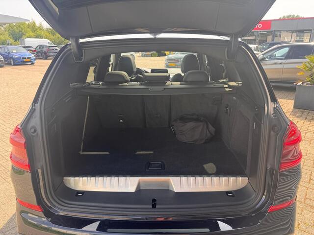 BMW X3 xDrive30e High Executive M Sport Panoramdak Trekhaak Leder LED