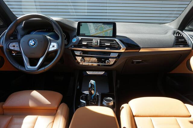 BMW X3 iX3 High Executive | Parking Pack | Safety Pack | Comfort Access | Driving Assistant Professional | Parking Assistant Plus | BMW Head-Up Display