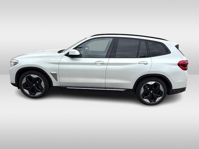 BMW X3 iX3 High Executive 80 kWh / Trekhaak / Panoramadak / 360Camera / Head-up / 20'' / Leder / Harman Kardon / Navigatie / Memory seats / Dodehoek / DAB / Stoelverwarming / Cruise Control Adaptief