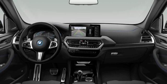 BMW X3 xDrive30e High Executive M Sport - Panoramadak - Comfort Access - Parking/Driving Assistant - Head up - Harman Kardon - Ambiance verlichting - Getinte/geluiddempende Ruiten - Elektrisch verwarmde voorstoelen -