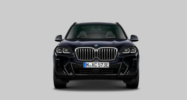 BMW X3 xDrive30e High Executive M Sport - Panoramadak - Comfort Access - Parking/Driving Assistant - Head up - Harman Kardon - Ambiance verlichting - Getinte/geluiddempende Ruiten - Elektrisch verwarmde voorstoelen -