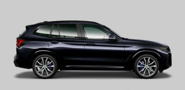BMW X3 xDrive30e High Executive M Sport - Panoramadak - Comfort Access - Parking/Driving Assistant - Head up - Harman Kardon - Ambiance verlichting - Getinte/geluiddempende Ruiten - Elektrisch verwarmde voorstoelen -