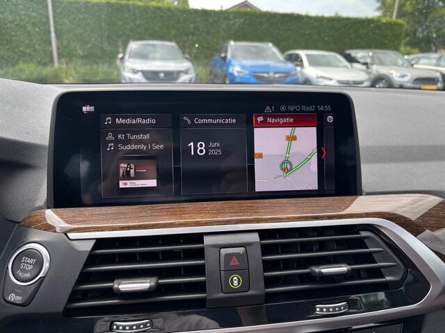BMW X3 xDrive20i High Executive / Opendak / Leder / LED / HarmanKardon
