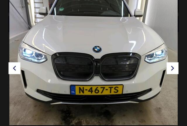 BMW X3 iX3 Executive 80 kWh | Panoramadak | NL-Auto | Camera |