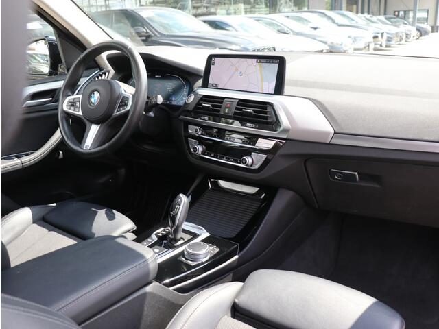 BMW X3 xDrive30e High Executive I Panoramadak I HarmanKardon I Keyless