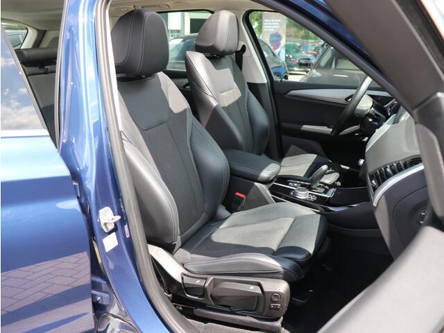 BMW X3 xDrive30e High Executive I Panoramadak I HarmanKardon I Keyless