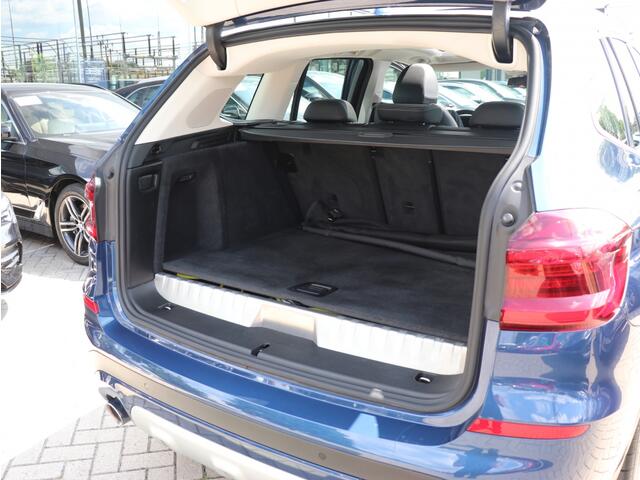 BMW X3 xDrive30e High Executive I Panoramadak I HarmanKardon I Keyless