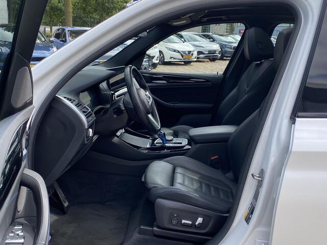 BMW X3 iX3 High Executive 80 kWh M SPORT DEALER ONDERHOUDEN | MEGA COMPLEET (oa: DRIVING ASSIST.PROFF.-HARMAN KARDON-DODE HOEK-ELECTR.STOELEN-ADAPTIEF ONDERSTEL etc.) | RIJKLAARPIJS incl. 12mnd BOVAG