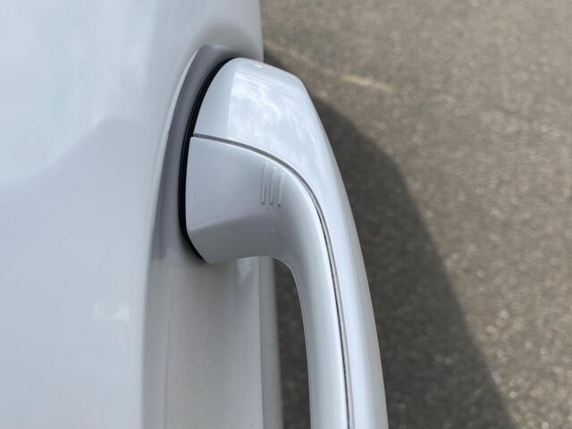 BMW X3 iX3 High Executive 80 kWh M SPORT DEALER ONDERHOUDEN | MEGA COMPLEET (oa: DRIVING ASSIST.PROFF.-HARMAN KARDON-DODE HOEK-ELECTR.STOELEN-ADAPTIEF ONDERSTEL etc.) | RIJKLAARPIJS incl. 12mnd BOVAG