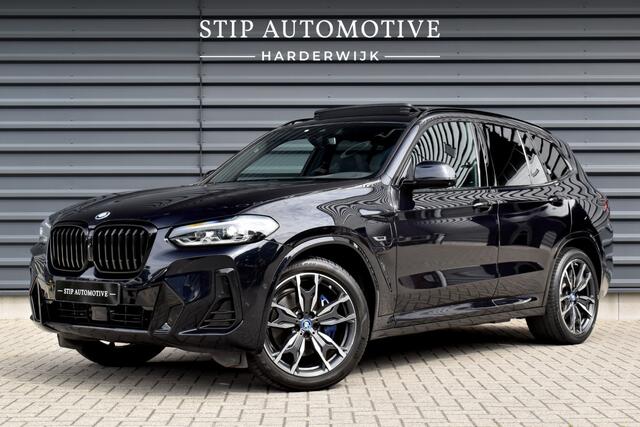 BMW X3 xDrive30e M Sport | Panoramadak | ACC | 20'' Velgen | Gesture Control | Lederen Bekleding |