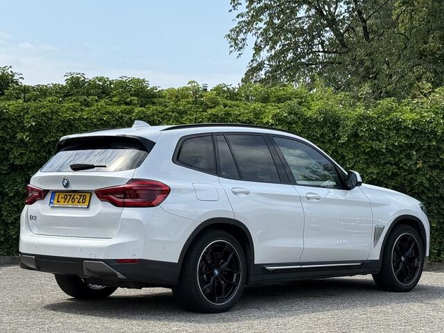 BMW X3 iX3 High Exe | Panorama | CoPilot | Harman/Kardon | Trekhaak | Head-Up | Adapt. Led
