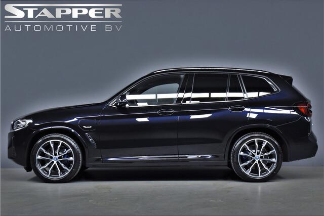 BMW X3 xDrive30e 292pk M-Sport Facelift Pano/Carplay/360Camera/Carbon/Memory/Navi/Led/Leer/Lmv20''