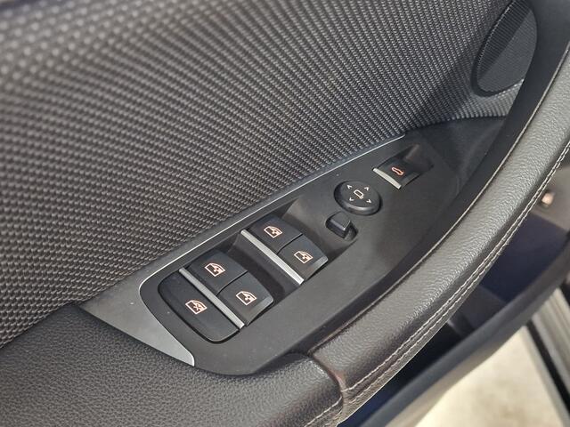 BMW X3 xDrive30e Xline | Apple Carplay/Android Auto | LED | Trekhaak