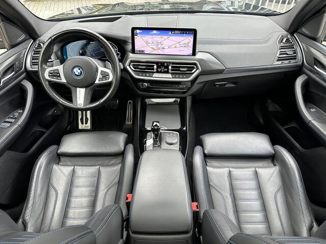 BMW X3 xDrive30e M sport Pano-Dak | M Stoelen | Keyless | HUD | Adapt. Cruise |