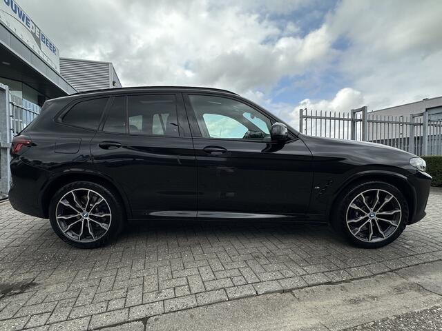 BMW X3 xDrive30e M sport Pano-Dak | M Stoelen | Keyless | HUD | Adapt. Cruise |