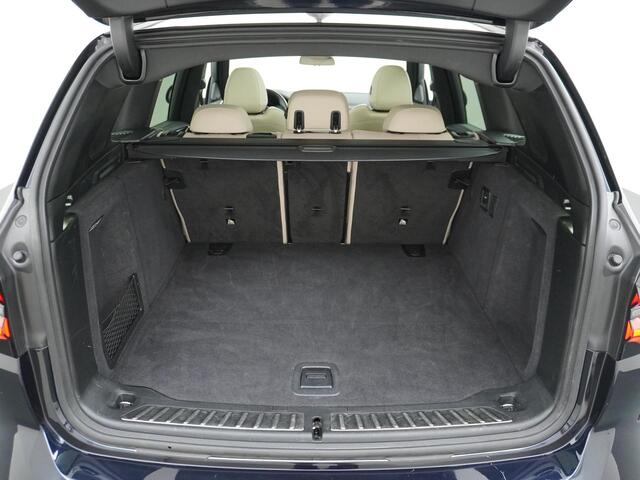 BMW X3 iX3 High Executive 80 kWh M-Sport | Pano | Camera |