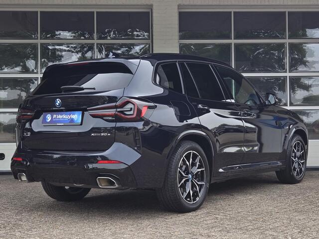 BMW X3 xDrive30e M SPORT | PANORAMADAK | 360 CAMERA | TREKHAAK | LASER KOPLAMPEN | LEDER |